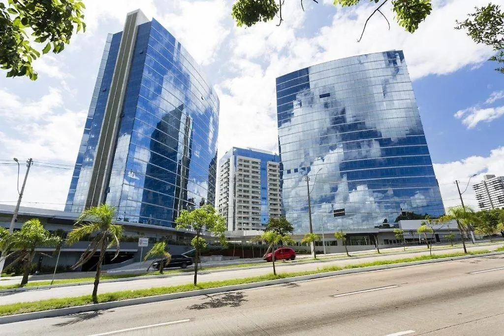 Trend Nova Carlos Gomes - 208 Porto Alegre 0*,