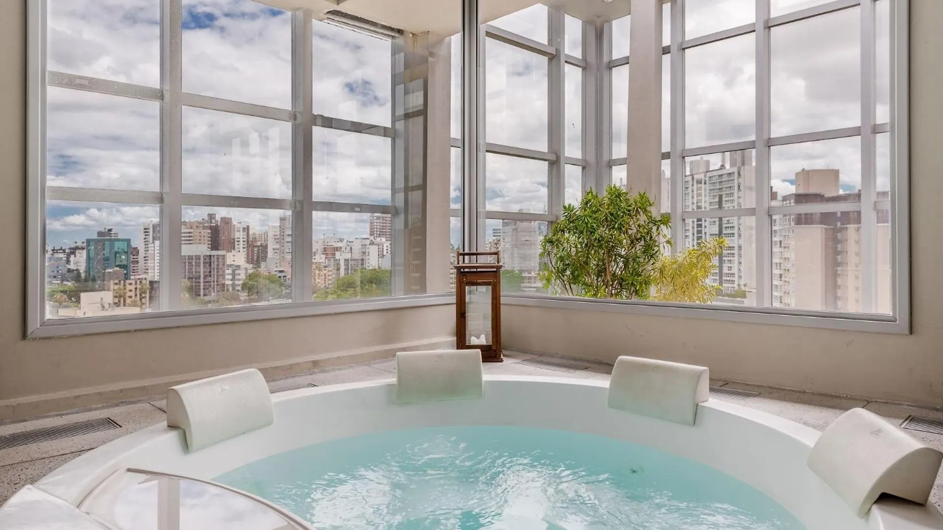 Apartment Trend Nova Carlos Gomes - 208 Porto Alegre